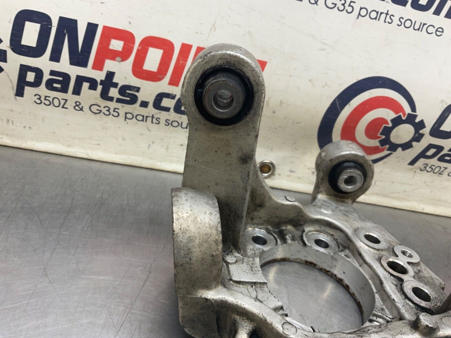 2007 Nissan Z33 350Z Passenger Rear Suspension Knuckle Axle Housing OEM 25BBMFK - On Point Parts Inc