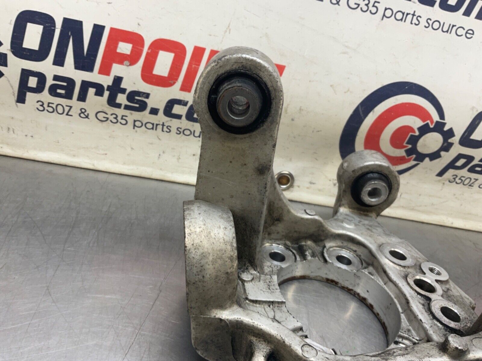 2007 Nissan Z33 350Z Passenger Rear Suspension Knuckle Axle Housing OEM 25BBMFK - On Point Parts Inc