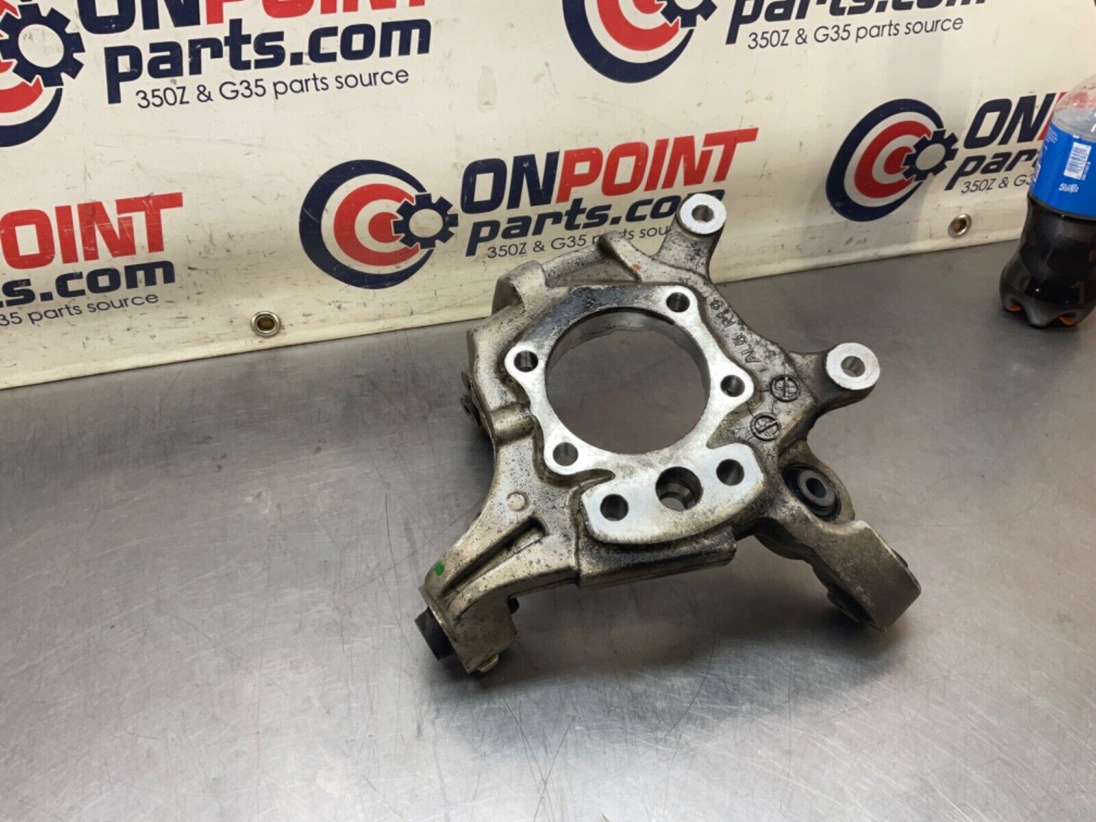 2007 Nissan Z33 350Z Passenger Rear Suspension Knuckle Axle Housing OEM 25BBMFK - On Point Parts Inc