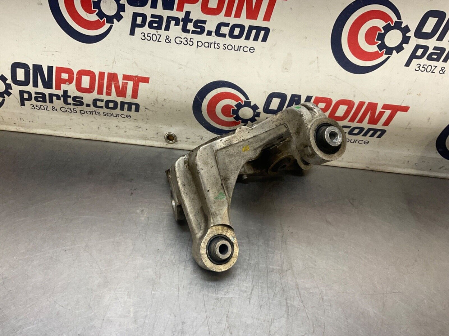 2007 Nissan Z33 350Z Passenger Rear Suspension Knuckle Axle Housing OEM 25BBMFK - On Point Parts Inc