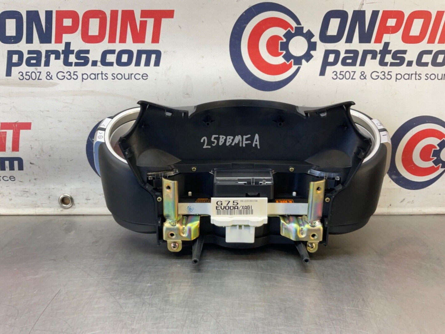 2007 Nissan Z33 350Z Speedometer Instrument Cluster OEM 25BBMFA - On Point Parts Inc