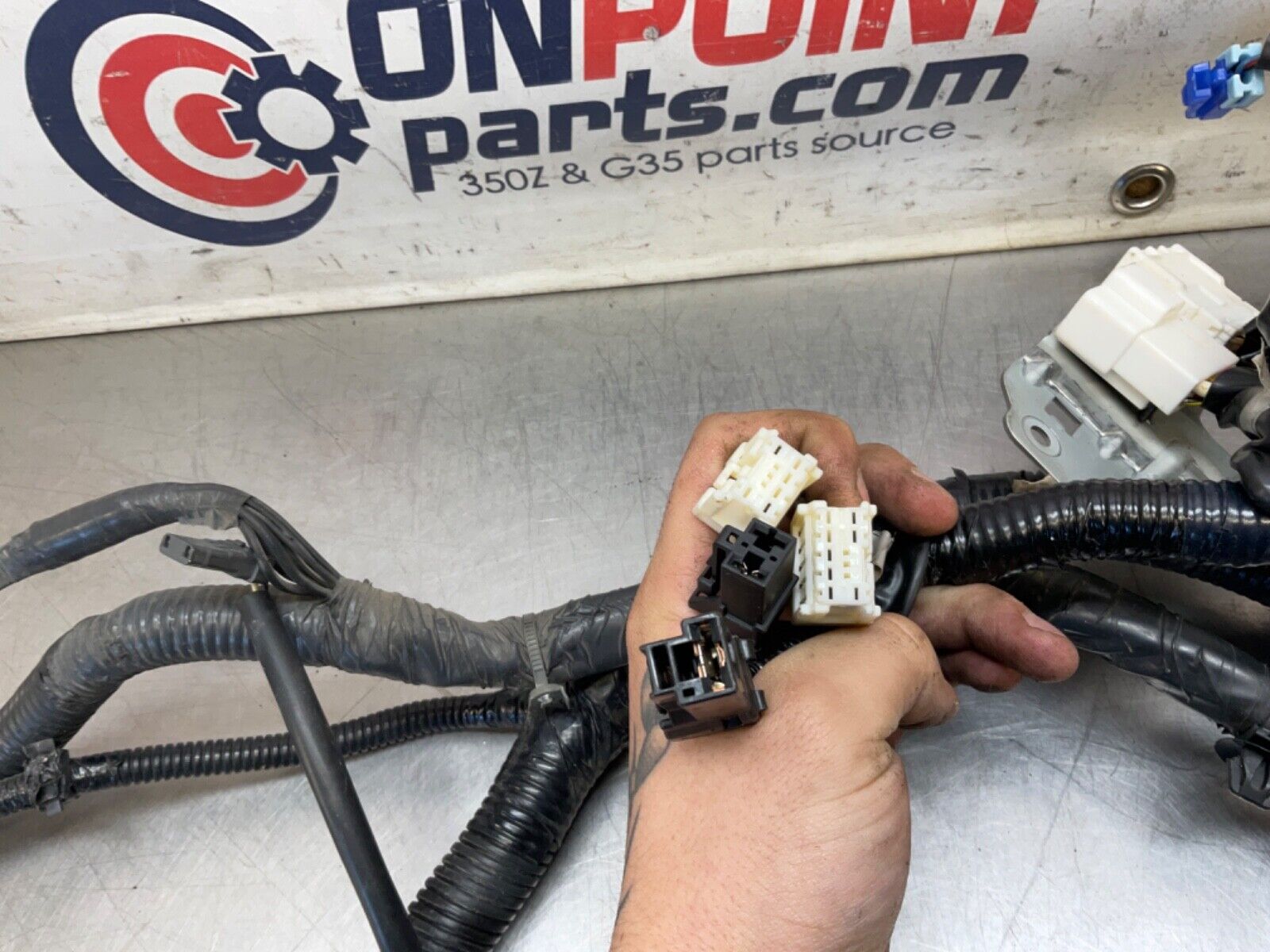 2007 Nissan Z33 350Z VQ35DE High Rev Engine Bay Body Harness MT 143k OEM 25BBMFK - On Point Parts Inc