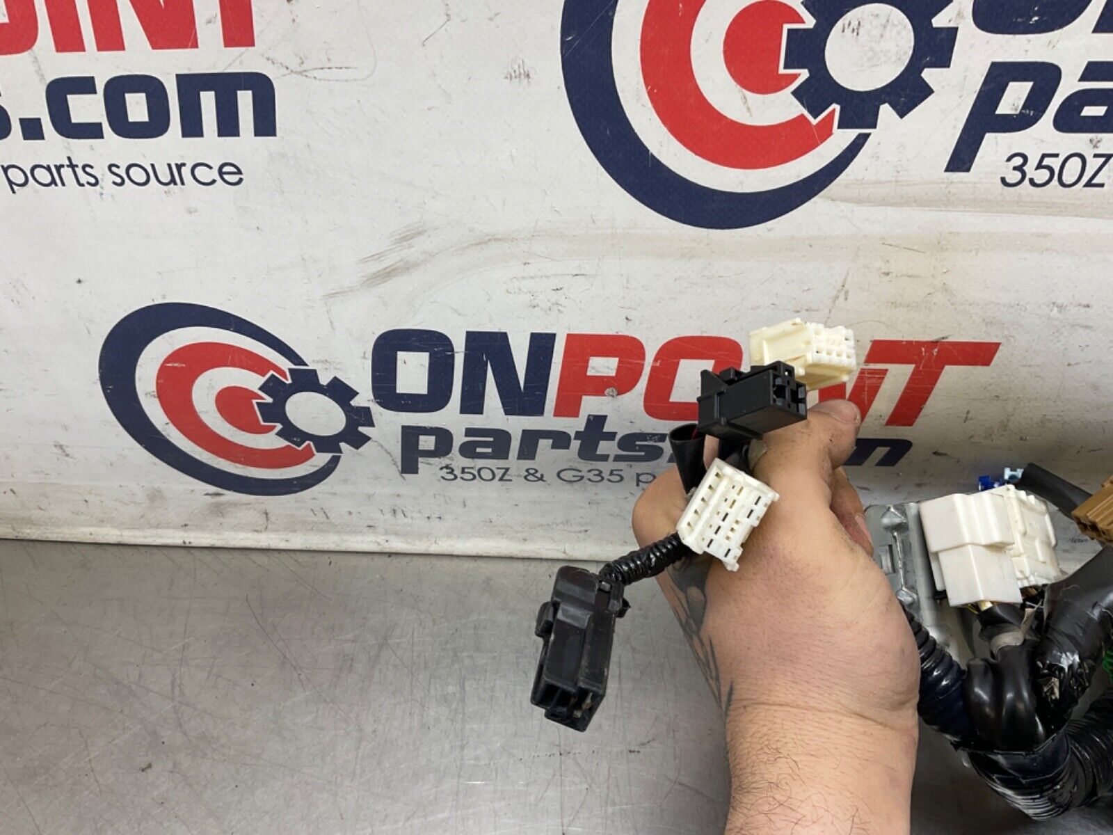 2007 Nissan Z33 350Z VQ35DE High Rev Engine Bay Body Harness MT 143k OEM 25BBMFK - On Point Parts Inc