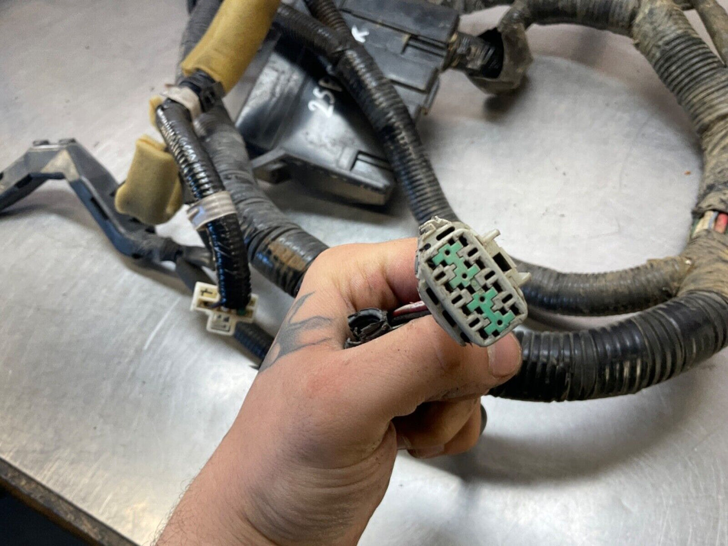 2007 Nissan Z33 350Z VQ35DE High Rev Engine Bay Body Harness MT 143k OEM 25BBMFK - On Point Parts Inc