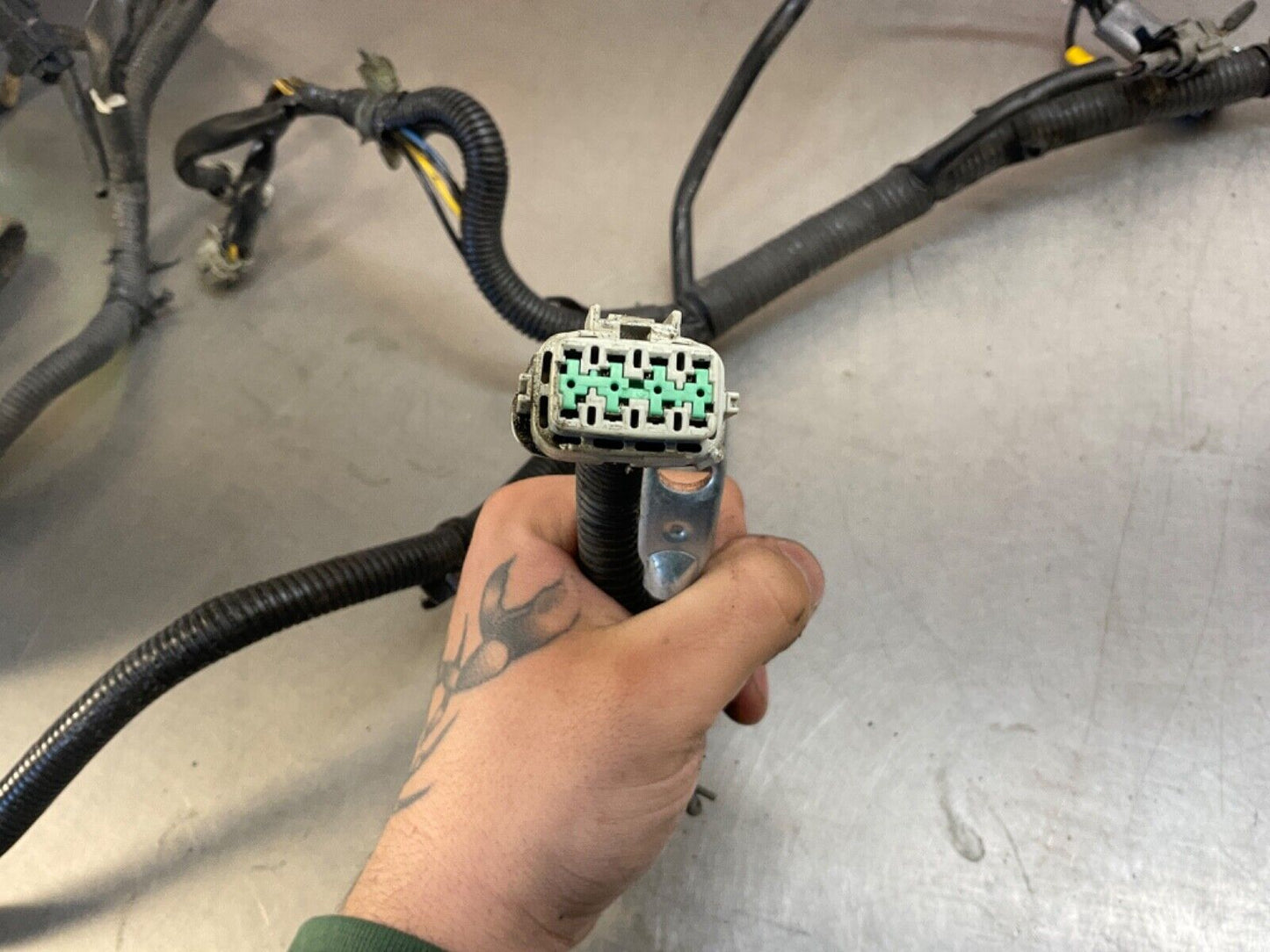 2007 Nissan Z33 350Z VQ35DE High Rev Engine Bay Body Harness MT 143k OEM 25BBMFK - On Point Parts Inc