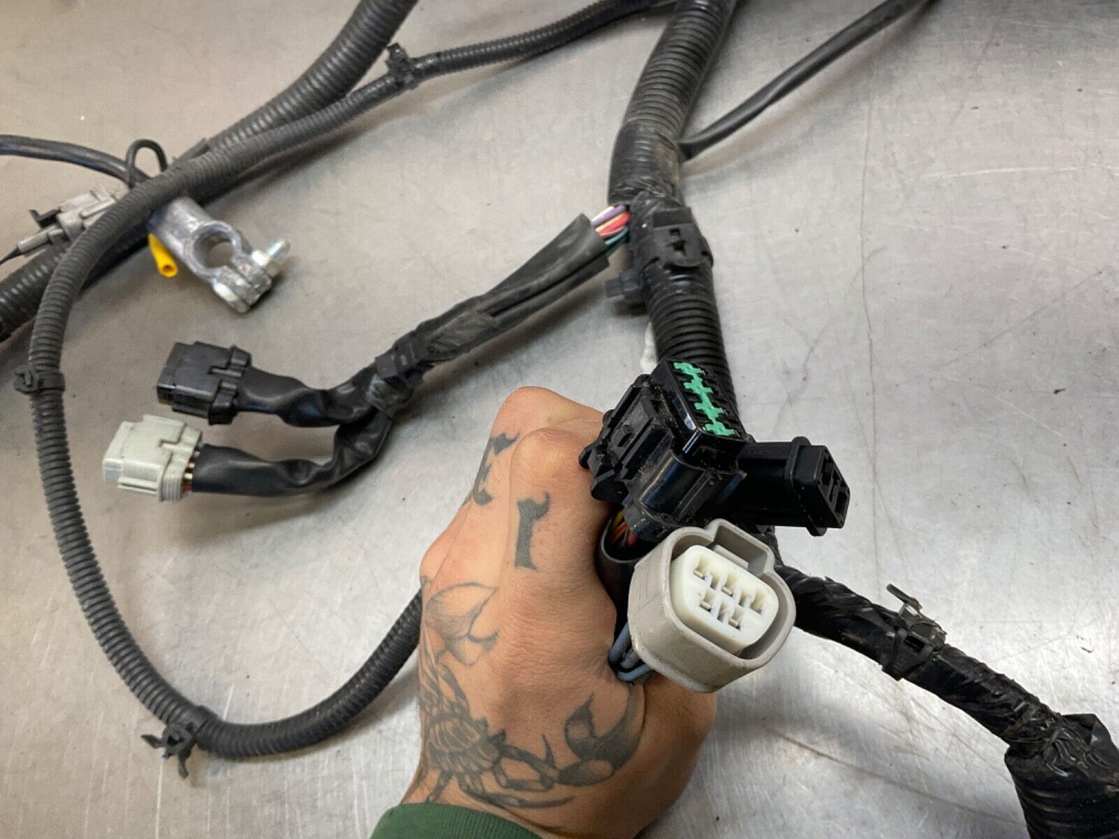 2007 Nissan Z33 350Z VQ35DE High Rev Engine Bay Body Harness MT 143k OEM 25BBMFK - On Point Parts Inc