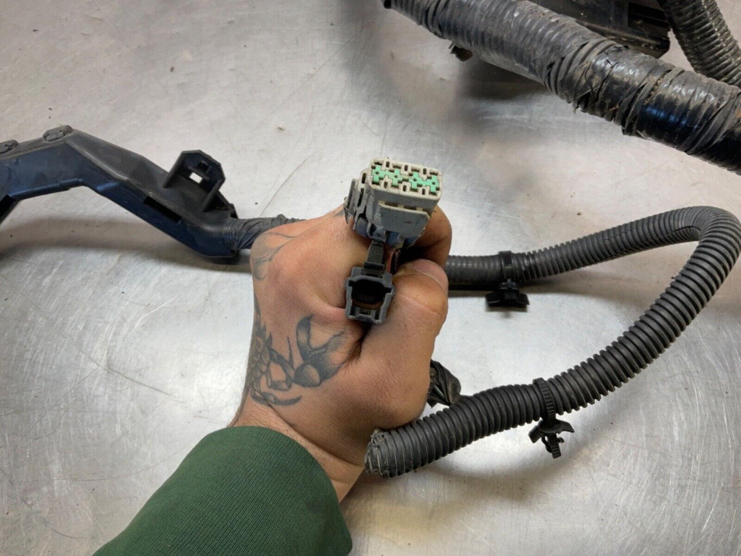 2007 Nissan Z33 350Z VQ35DE High Rev Engine Bay Body Harness MT 143k OEM 25BBMFK - On Point Parts Inc