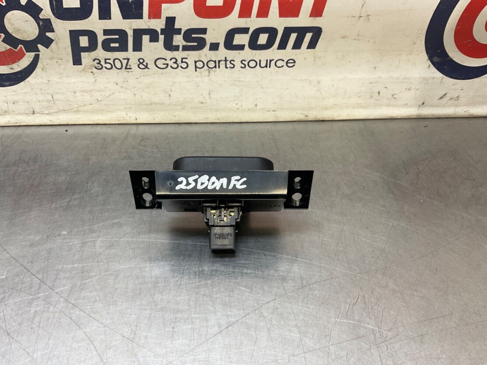 2007 Nissan Z33 350Z Shifter Trim Hazards Light Switch OEM 25BBMFC - On Point Parts Inc