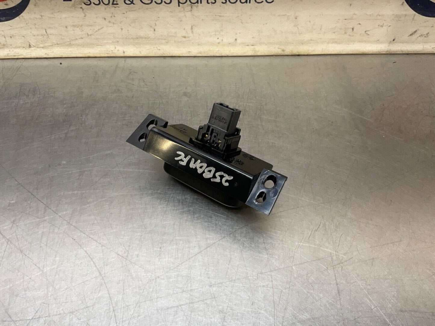 2007 Nissan Z33 350Z Shifter Trim Hazards Light Switch OEM 25BBMFC - On Point Parts Inc