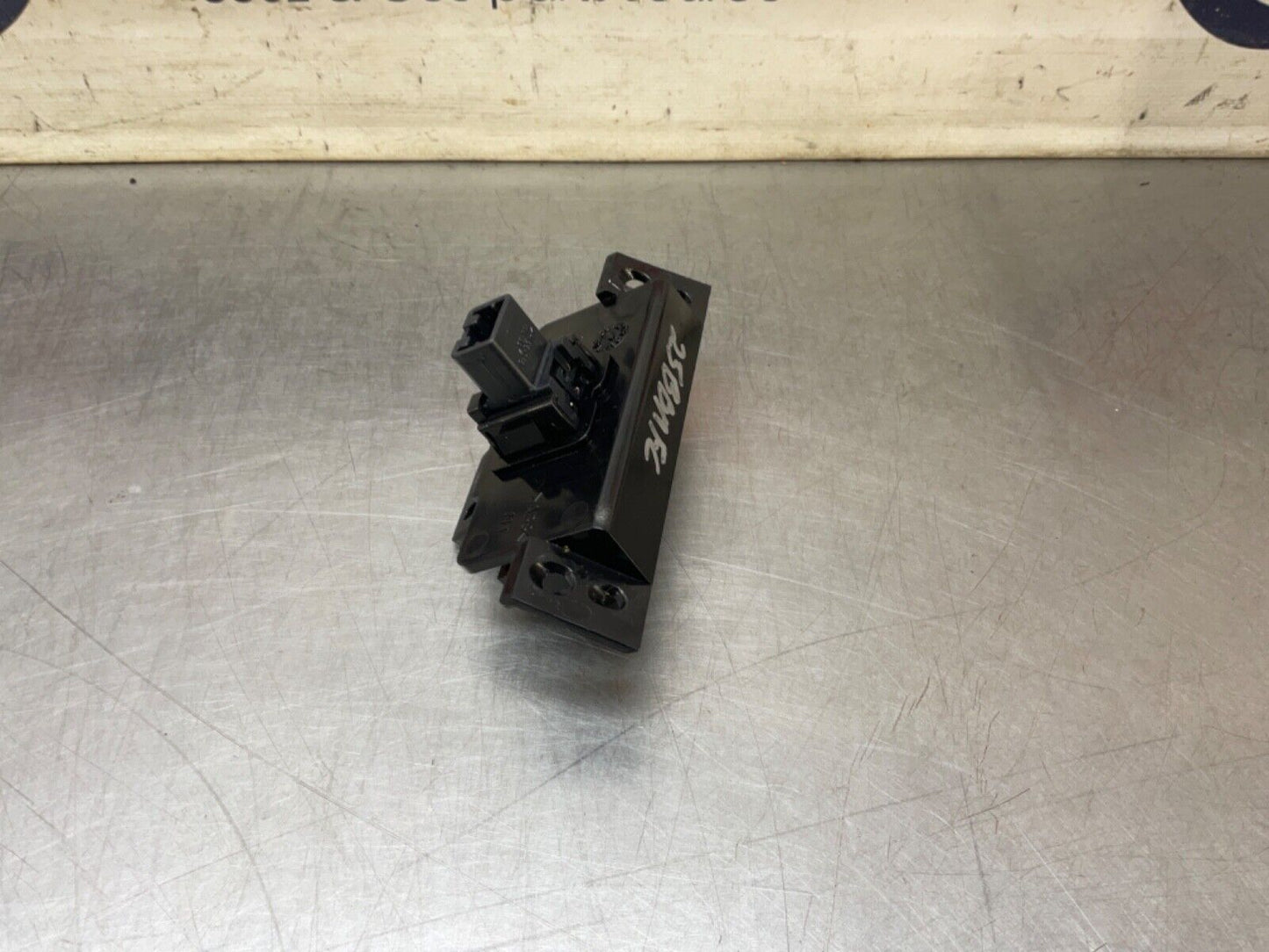 2007 Nissan Z33 350Z Shifter Trim Hazards Light Switch OEM 25BBMFC - On Point Parts Inc