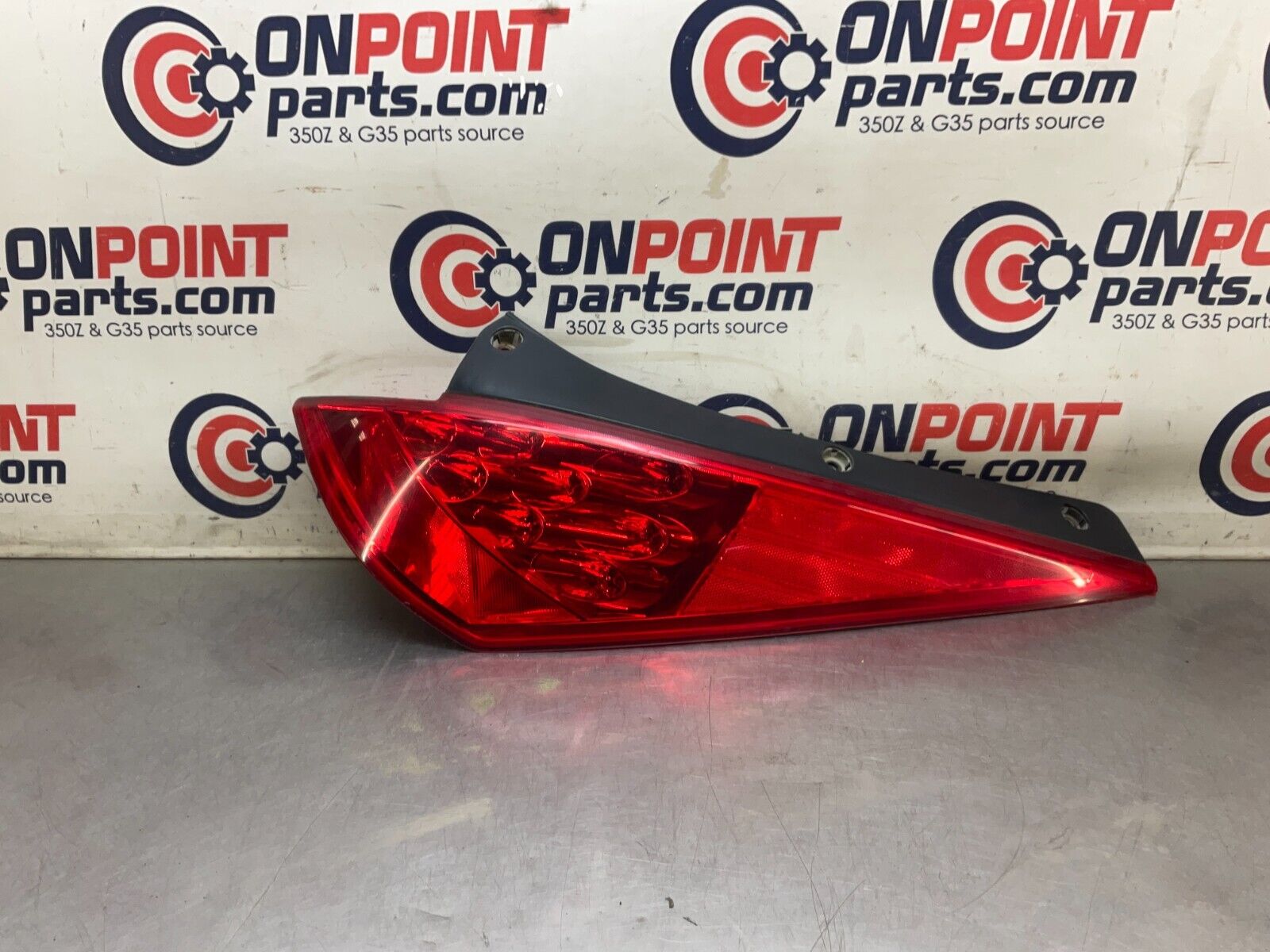 2008 Nissan Z33 350Z Passenger Right Rear Tail Light Assembly OEM 24BBTF2 - On Point Parts Inc