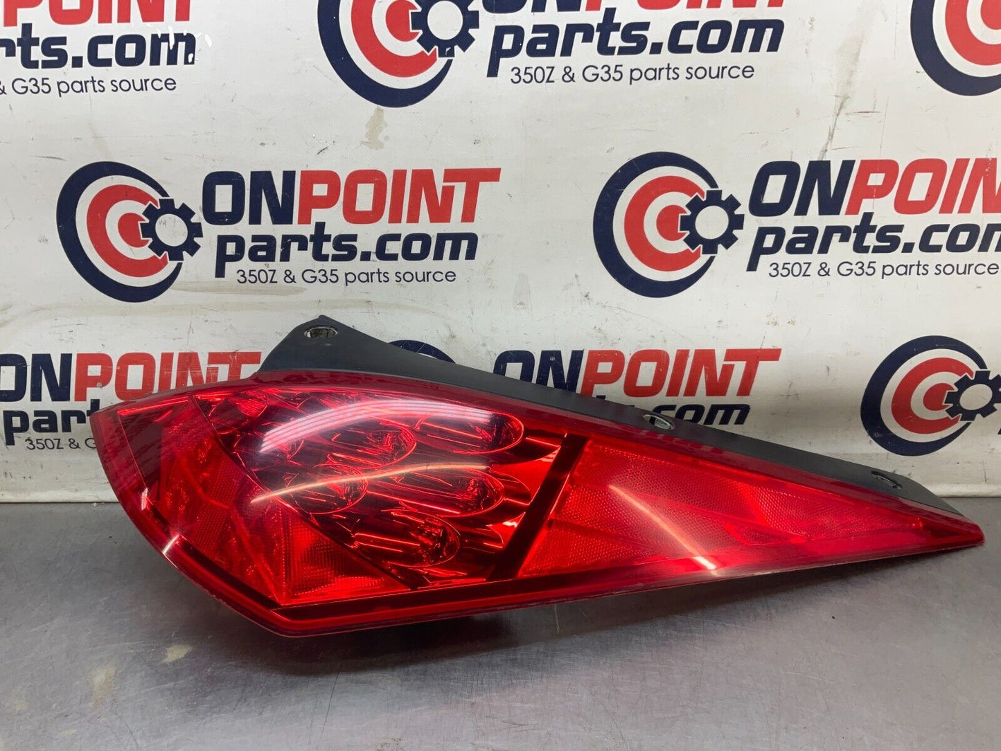 2008 Nissan Z33 350Z Passenger Right Rear Tail Light Assembly OEM 24BBTF2 - On Point Parts Inc
