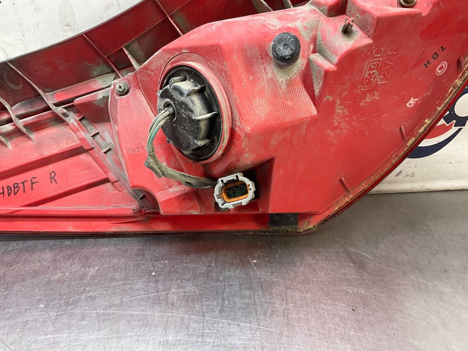 2008 Nissan Z33 350Z Passenger Right Rear Tail Light Assembly OEM 24BBTF2 - On Point Parts Inc