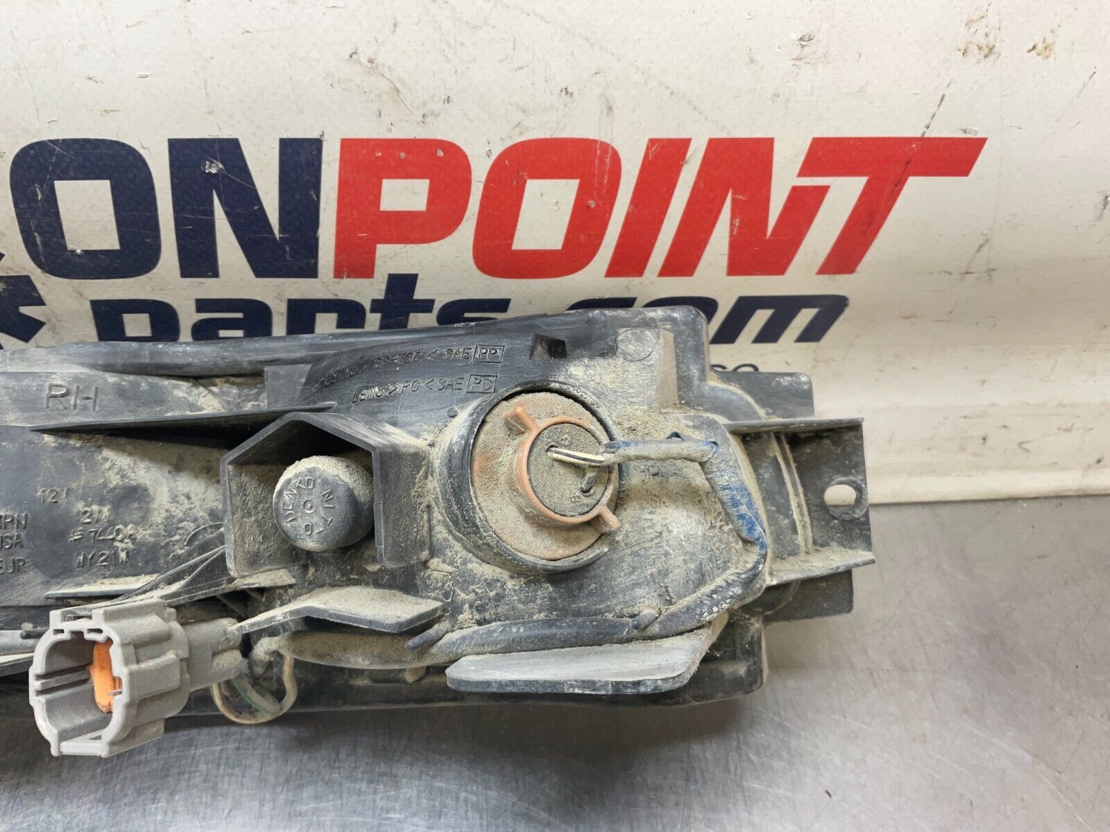 2008 Nissan Z33 350Z Passenger Right Rear Turn Signal Assembly OEM 24BBTFK - On Point Parts Inc