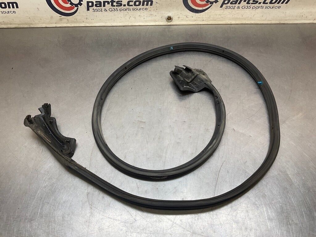 2008 Nissan Z33 350Z Driver Left Door Shell Seal Weatherstrip OEM 24BBTFA - On Point Parts Inc