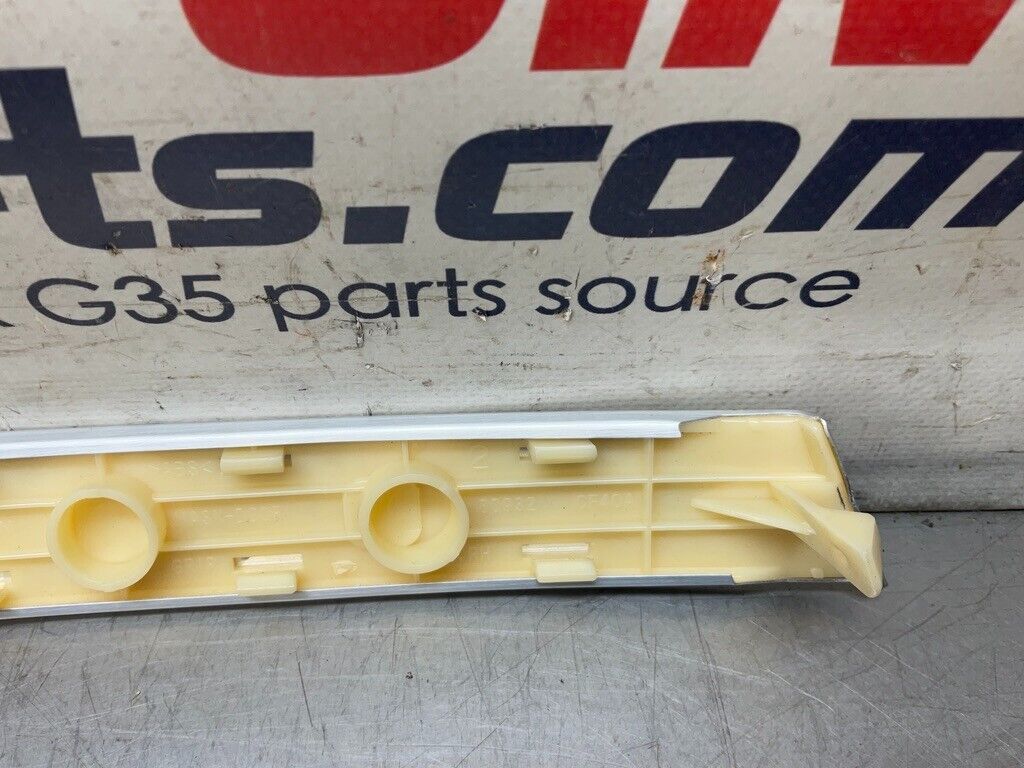 2008 Nissan Z33 350Z Passenger Door Panel Grab Handle Trim 80932 OEM 24BBTFE - On Point Parts Inc