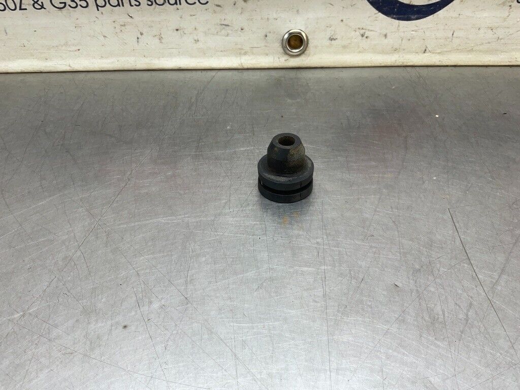 2008 Nissan Z33 350Z Lower Radiator Bushings OEM 24BBTFI - On Point Parts Inc