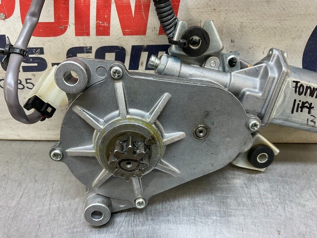 2006 Nissan Z33 350Z Passenger Right Tonneau Lid Lift Motor OEM 11BB1FE - On Point Parts Inc