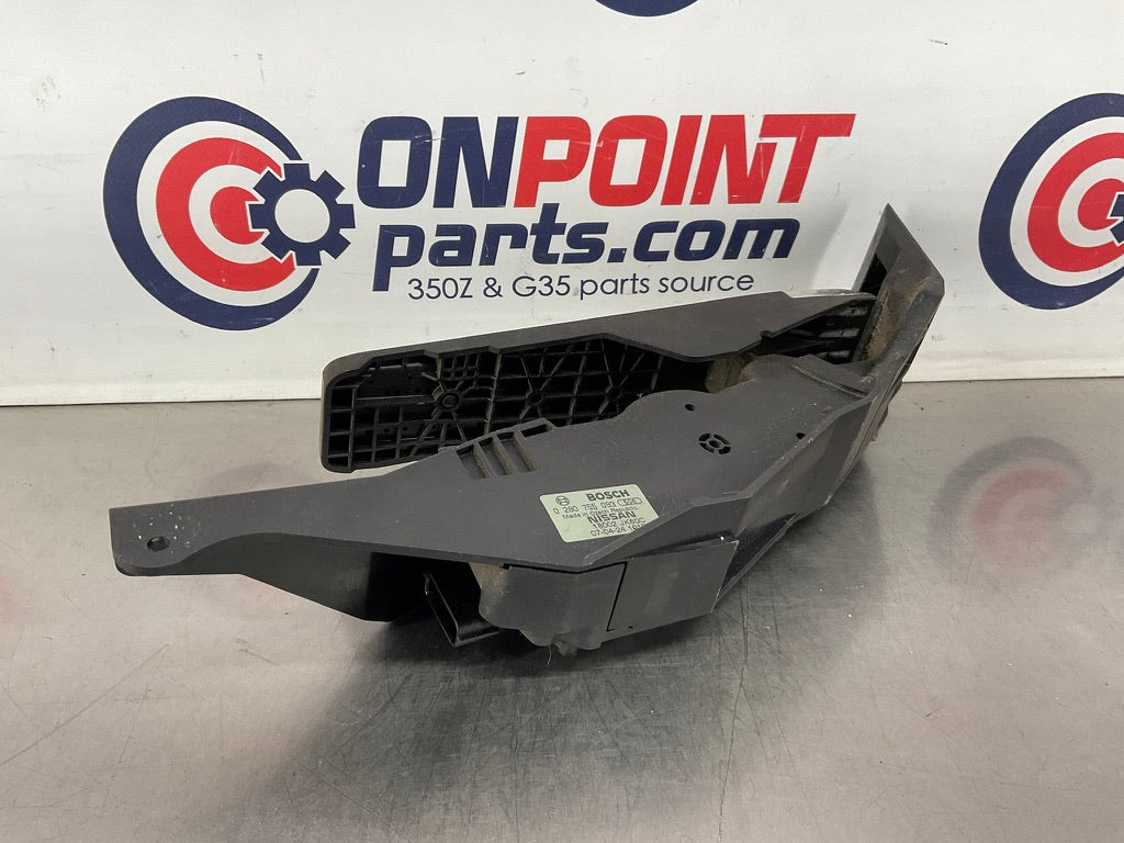 2008 Infiniti G37 Coupe Manual Accelerator Gas Throttle Pedal OEM 21BAXDI - On Point Parts Inc