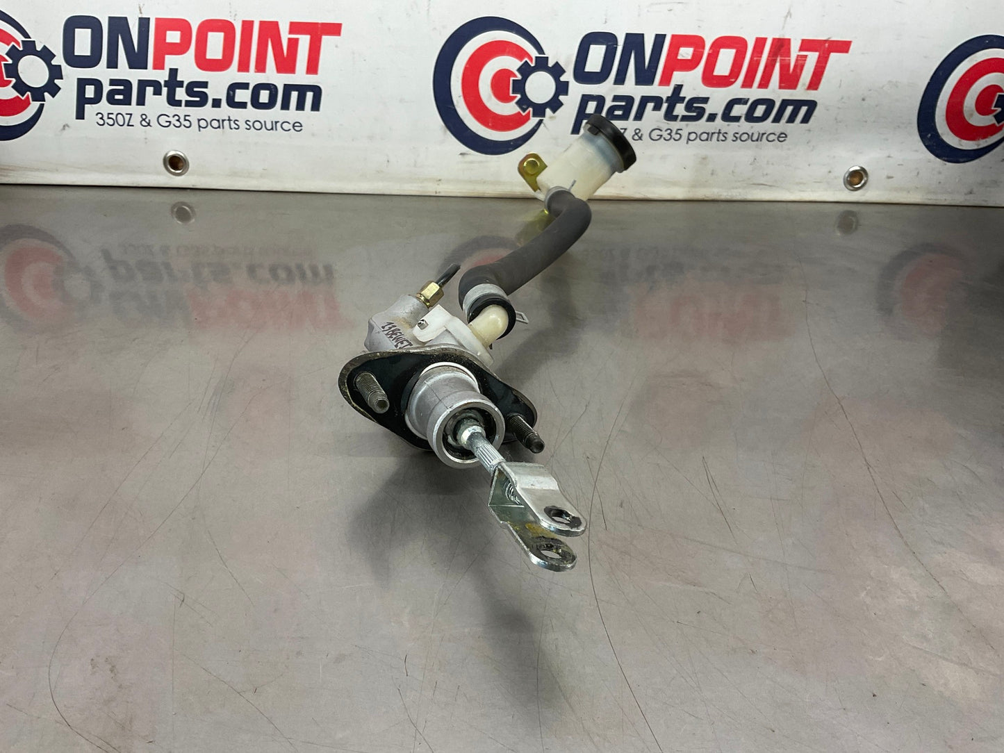 2003 Infiniti G35 Clutch Master Cylinder 30610 OEM 13BEWEI - On Point Parts Inc