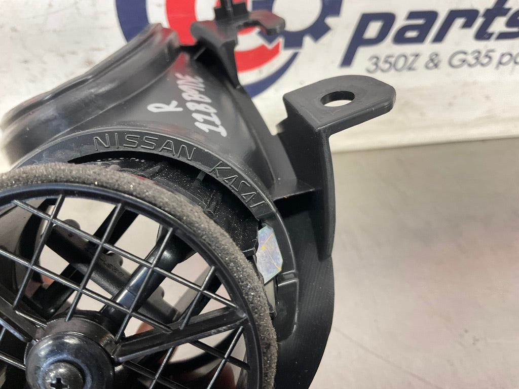 2016 Nissan 370Z Passenger Right Door Vent Trim 80972 OEM 11BB9DE - On Point Parts Inc