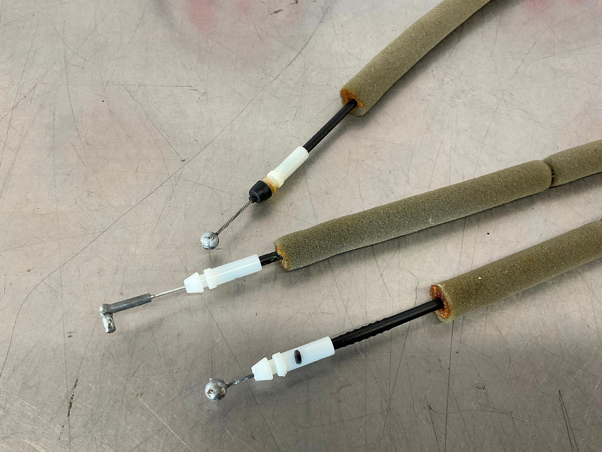 2010 Infiniti G37 Passenger Right Door Lock Actuator OEM 22BHYDE - On Point Parts Inc