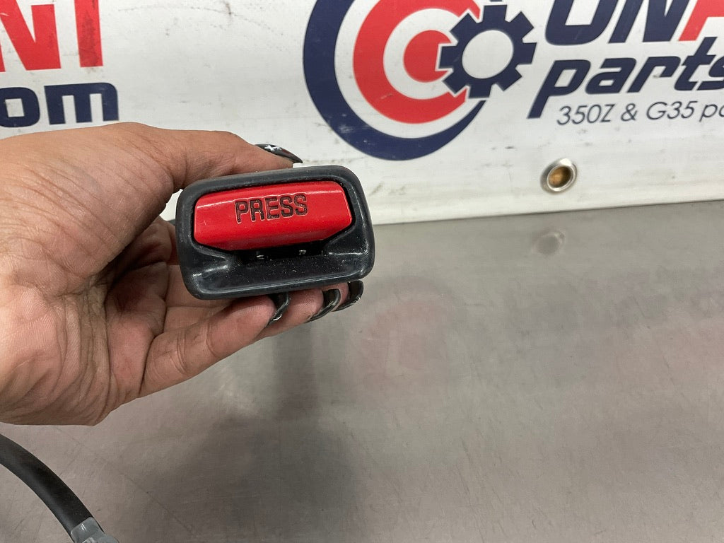 2004 Nissan 350Z Driver Left Seat Belt Buckle OEM 14BEQEA - On Point Parts Inc