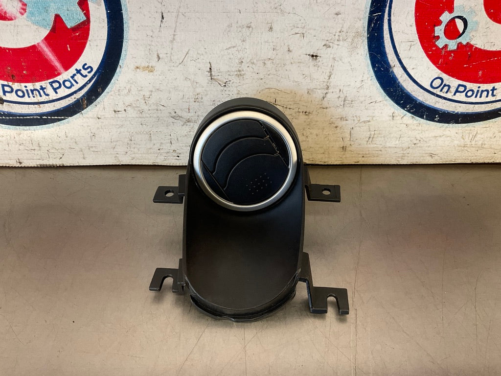 2004 Nissan 350Z Passenger Right Door Vent OEM 24BIVDE - On Point Parts Inc