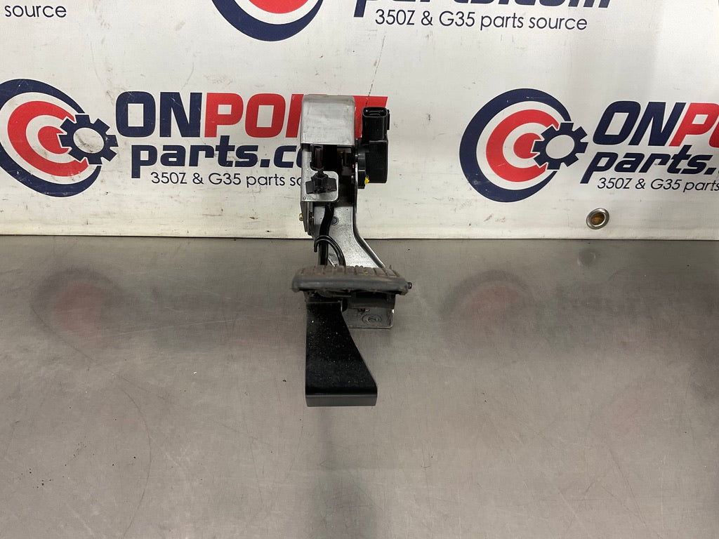 2003 Infiniti G35 Gas Accelerator Throttle Pedal OEM 13BEWEC - On Point Parts Inc