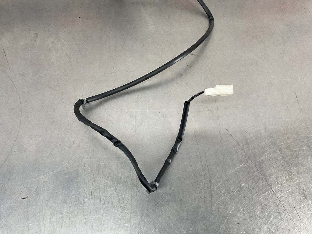 2004 Nissan 350Z Driver Left Seat Belt Buckle OEM 14BEQEA - On Point Parts Inc