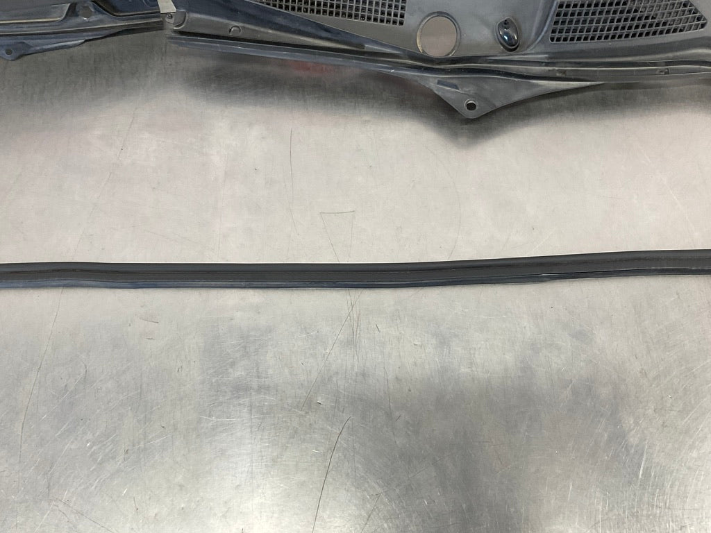 2004 Infiniti G35 Windshield Wiper Hood Cowl OEM 15BE4E3 - On Point Parts Inc