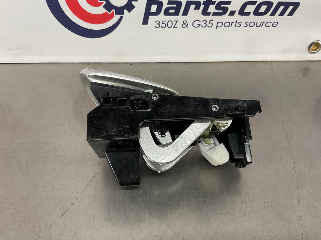 2006 Nissan 350Z Passenger Right Interior Door Handle 80670 OEM 12BI3DE - On Point Parts Inc