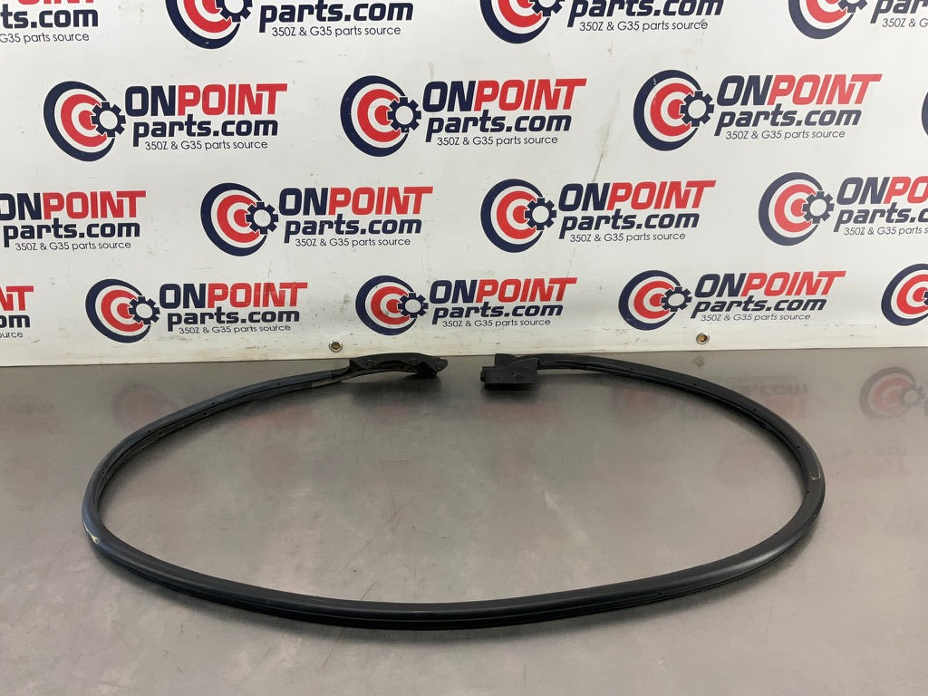 2004 Nissan 350Z Passenger Right Lower Door Seal 80830 OEM 14BEQEE - On Point Parts Inc