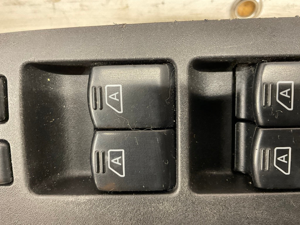 2013 Infiniti G37 Sedan Driver Left Front Door Lock Window Trim 80961 OEM 12BCGE - On Point Parts Inc