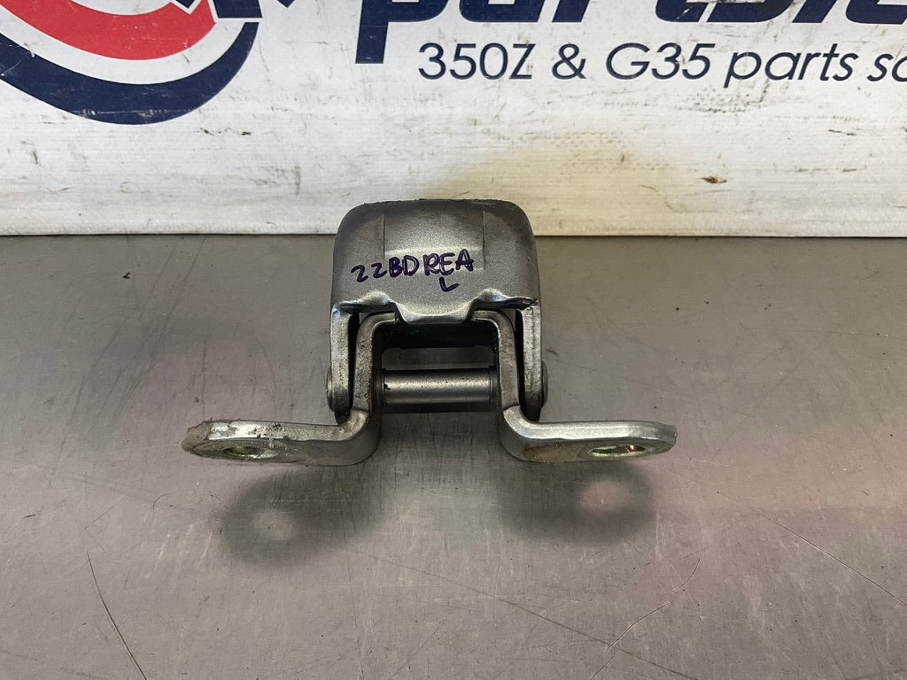 2003 Infiniti G35 Driver Left Door Hinges 80400 80401 OEM 22BDREA - On Point Parts Inc