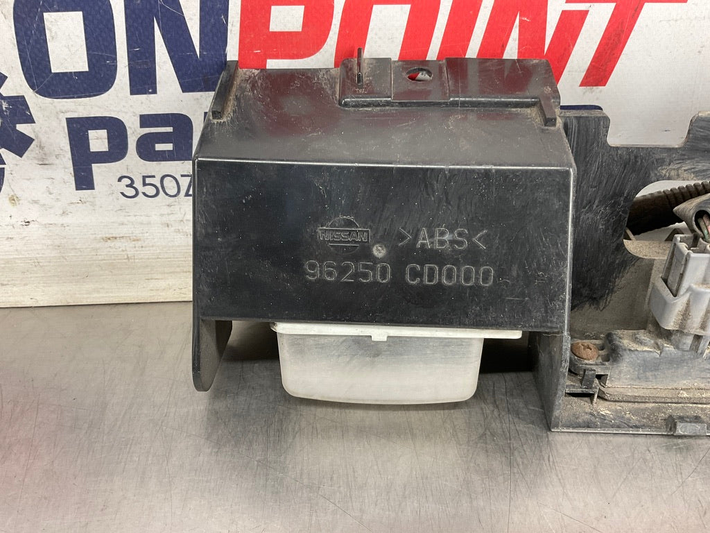 2004 Nissan 350Z Rear Bumper License Plate Light 96250 OEM 14BEQEE - On Point Parts Inc