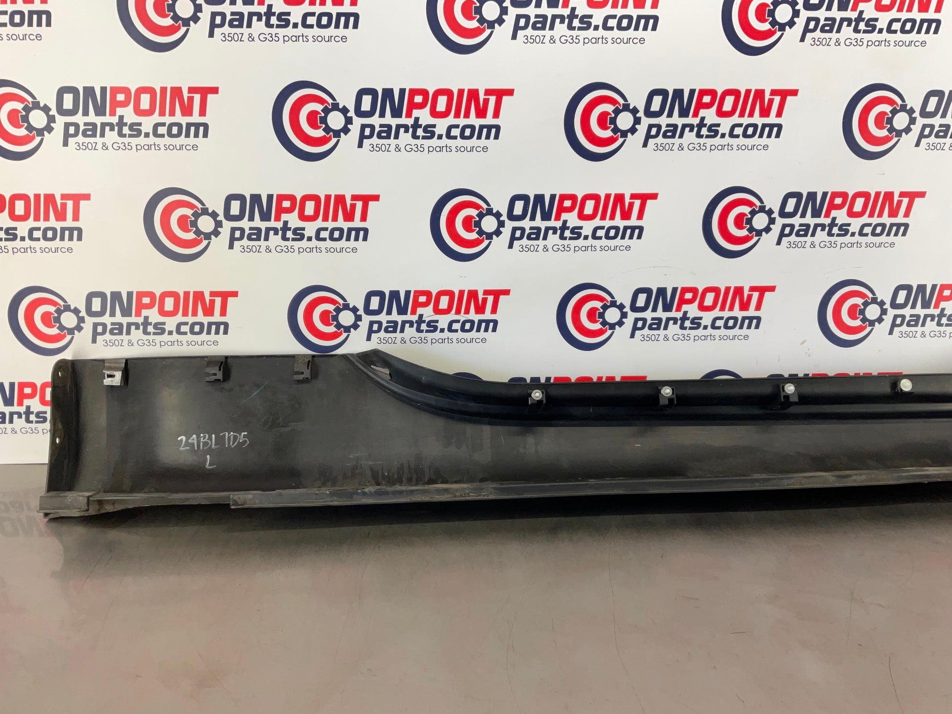 2003 Nissan 350Z Driver Left Exterior Rocker Panel Side Skirt OEM 24BL7D5 - On Point Parts Inc