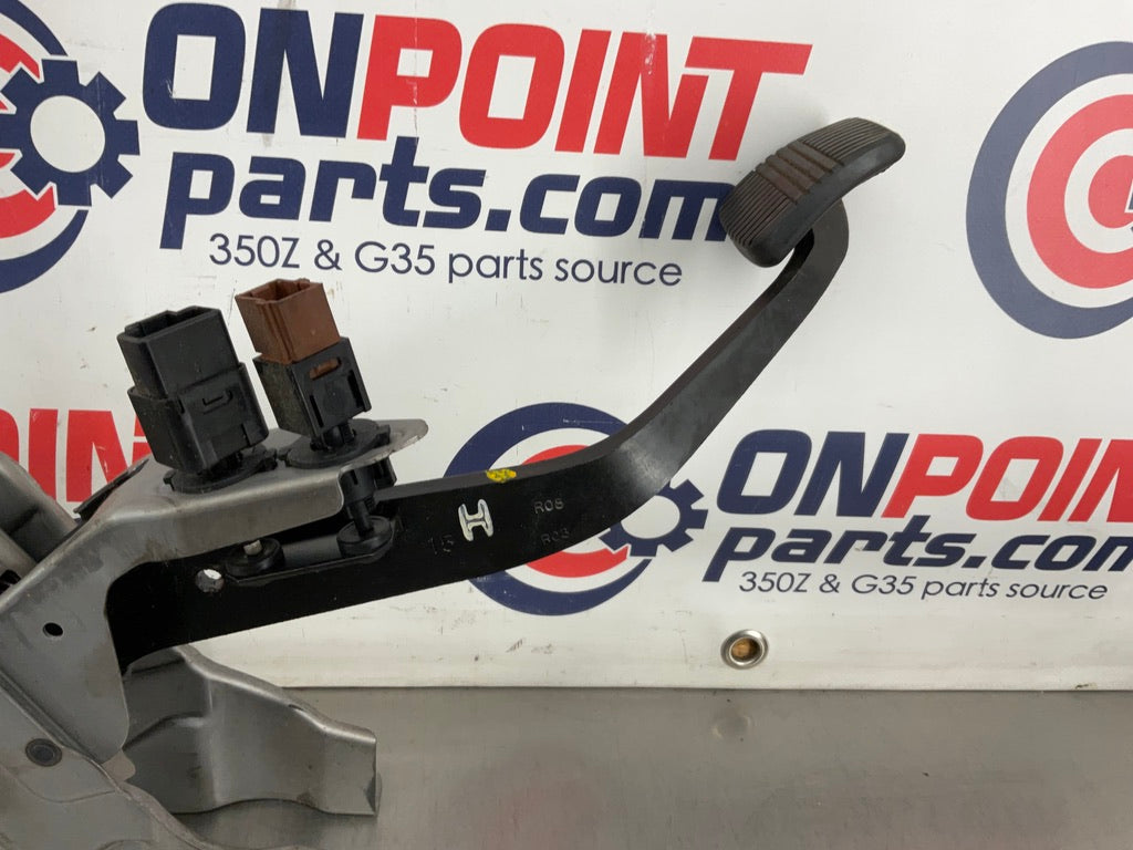 2003 Infiniti G35 Brake Pedal and Bracket OEM 13BEWEC - On Point Parts Inc