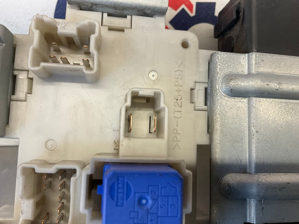 2003 Infiniti G35 Coupe Automatic BCM Body Control Module 284B1AM821 OEM 22BDREA - On Point Parts Inc