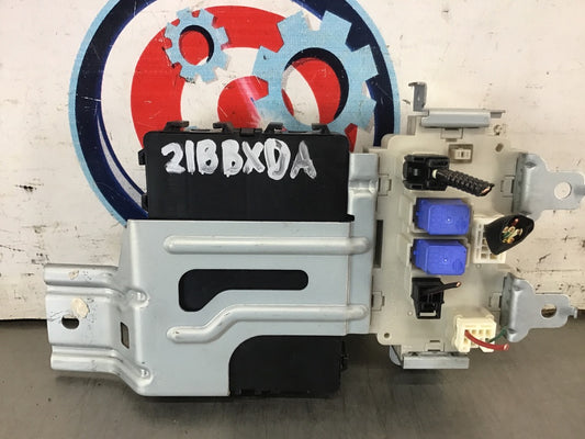 2008 Nissan 350Z Body Control Module Unit BCM Fuse Relay Panel OEM 21BBXDA - On Point Parts Inc