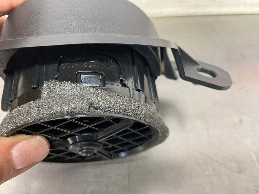 2016 Nissan 370Z Passenger Right Door Vent Trim 80972 OEM 11BB9DE - On Point Parts Inc