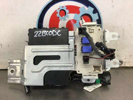 2005 Infiniti G35 Body Control Module Fuse Panel BCM Manual RevUp OEM 22BC0DC - On Point Parts Inc