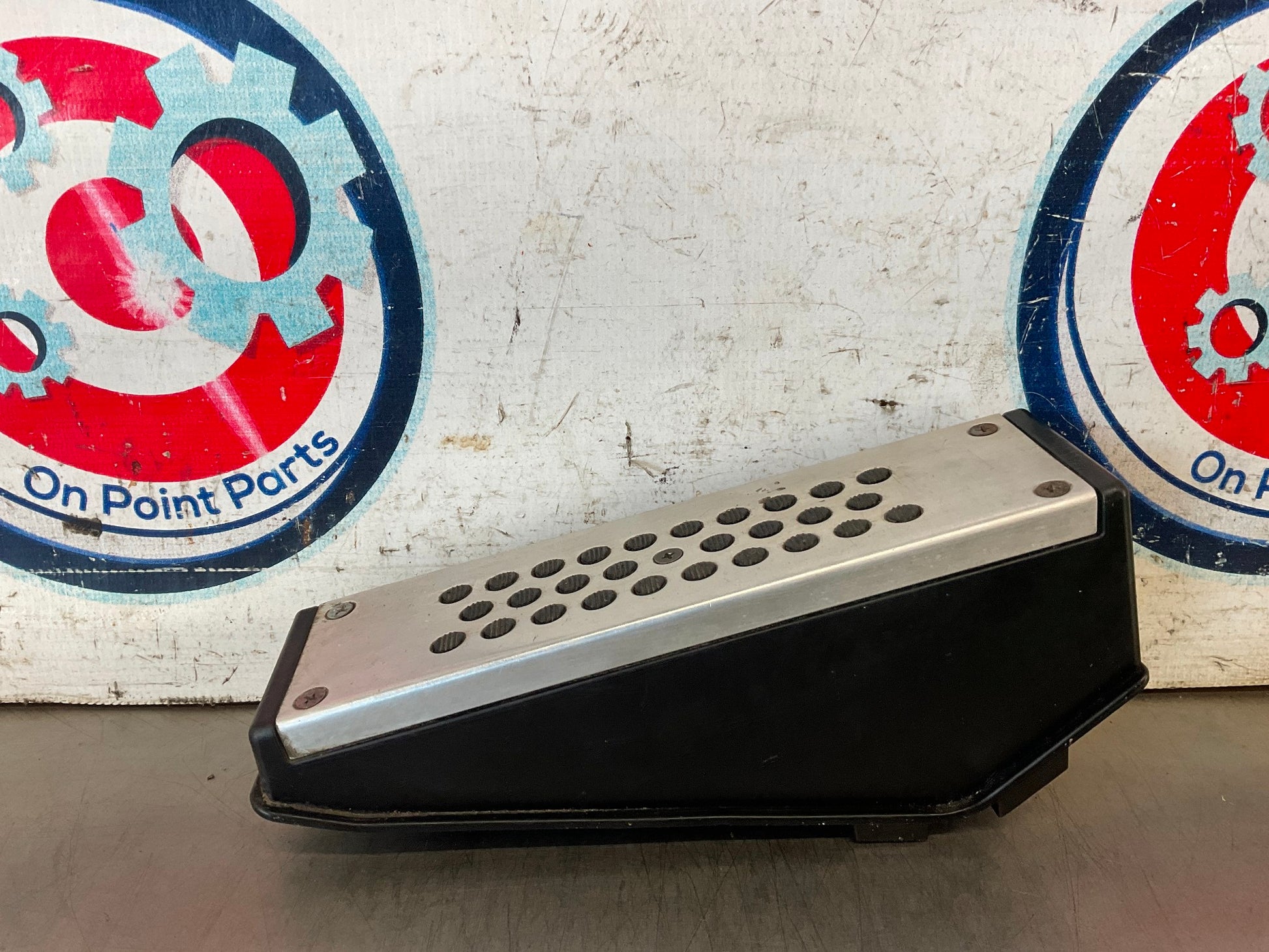 2004 Nissan 350Z Dead Pedal Foot Rest OEM 24BIVDI - On Point Parts Inc