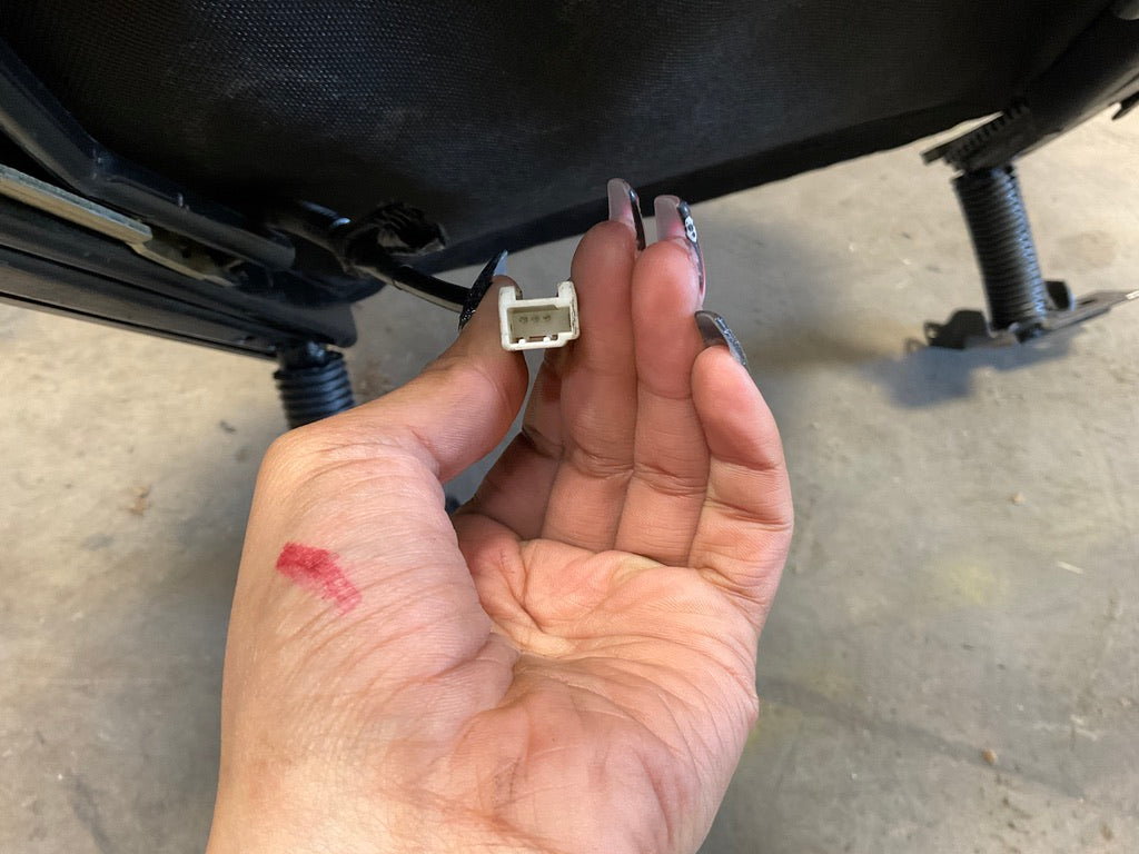 2003 Infiniti G35 Driver Left NRG Innovations Manual Cloth Bucket Seat 15BDDE9 - On Point Parts Inc