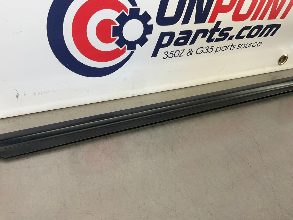 2008 Nissan 350Z Passenger Right Door Window Weatherstrip Moulding OEM 23BJMD3 - On Point Parts Inc