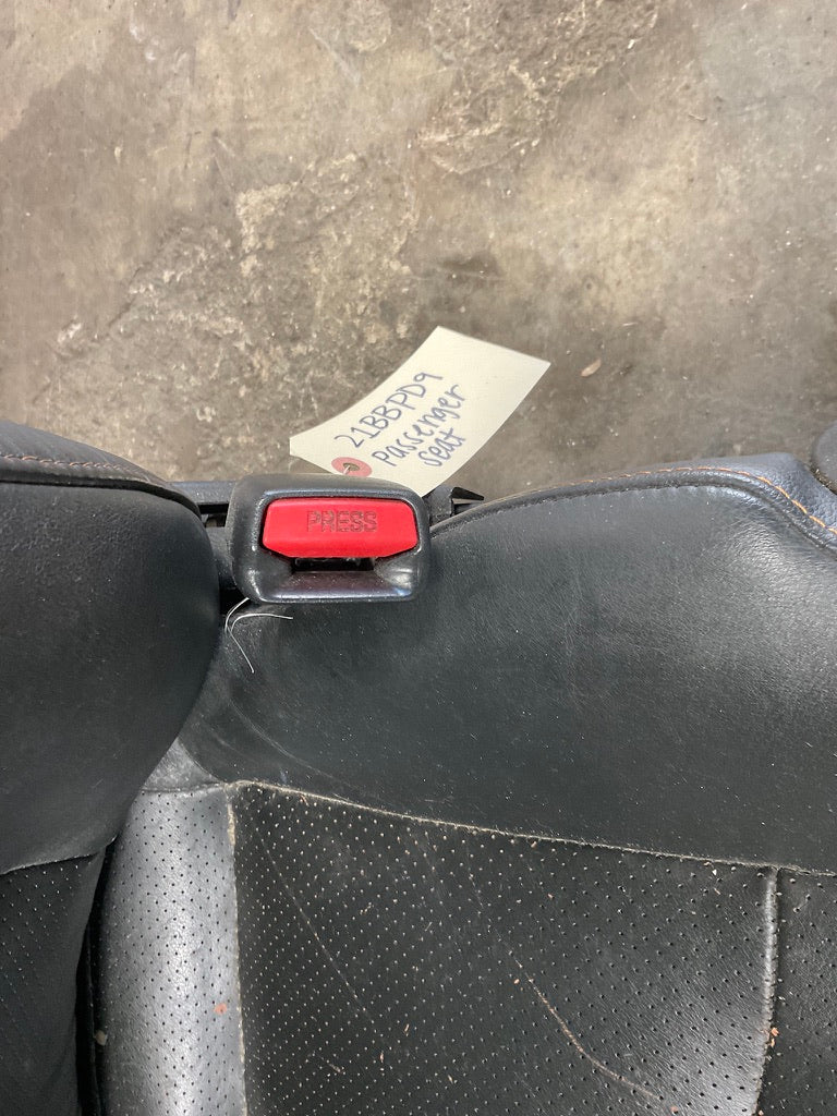 2007 Nissan 350Z Convertible Passenger Right Power Leather Seat OEM 21BBPD9 - On Point Parts Inc