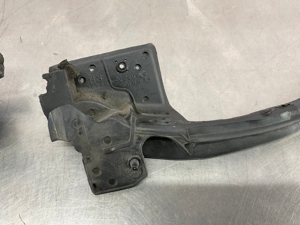 2004 Nissan 350Z Passenger Right Lower Door Seal 80830 OEM 14BEQEE - On Point Parts Inc