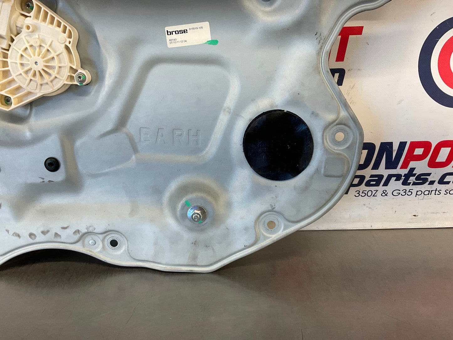 2012 Nissan 370Z Passenger Right Window Regulator Motor Assembly OEM 24BDME3 - On Point Parts Inc