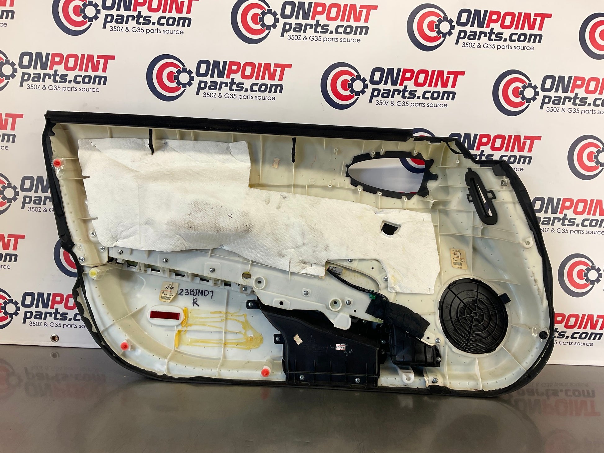 2008 Nissan 350Z Passenger Right Interior Door Panel OEM 23BJMD7 - On Point Parts Inc