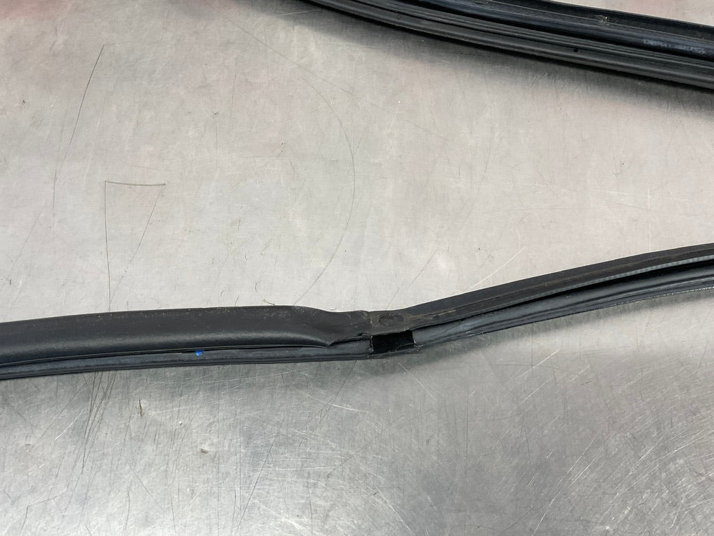 2004 Nissan 350Z Convertible Passenger Right Inner Door Body Seal OEM 14BEQEE - On Point Parts Inc